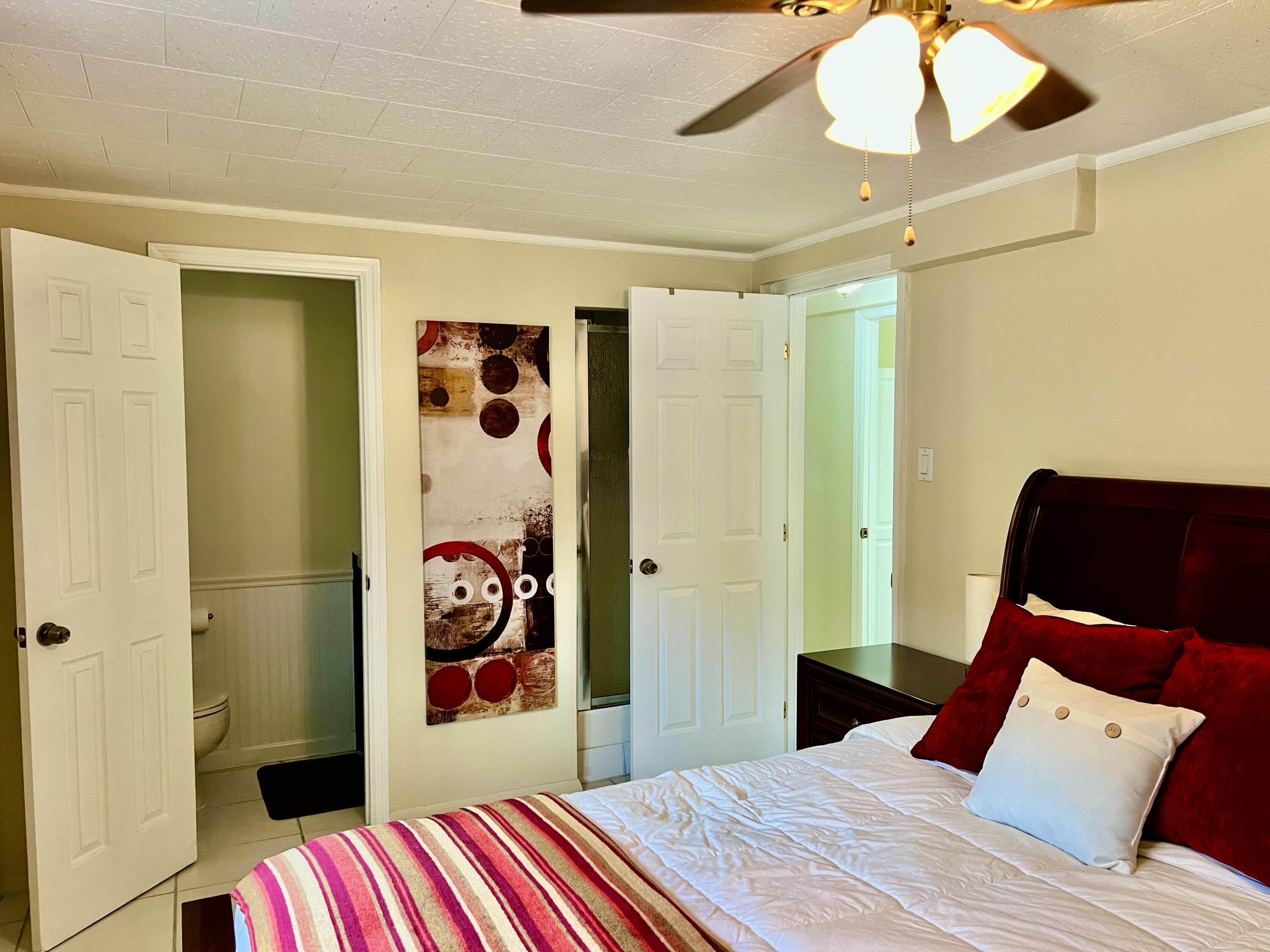 3325 Street Street Hollywood, FL 33021 - Photo 18 of 39 IMG_8131