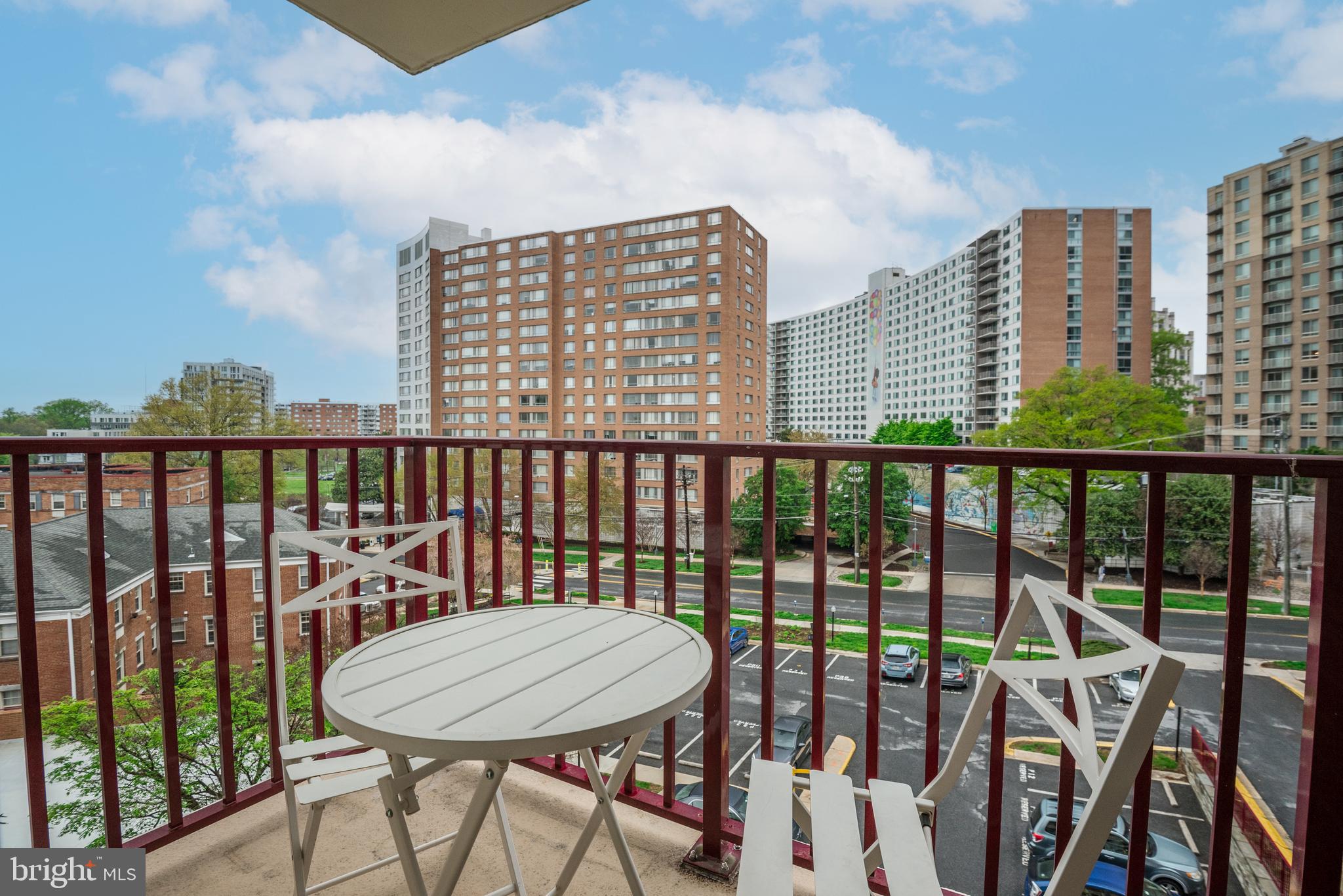 1220 Blair Mill Road, Unit 304 Silver Spring, MD 20910 - Photo 17 of 21 Gallery Image 17