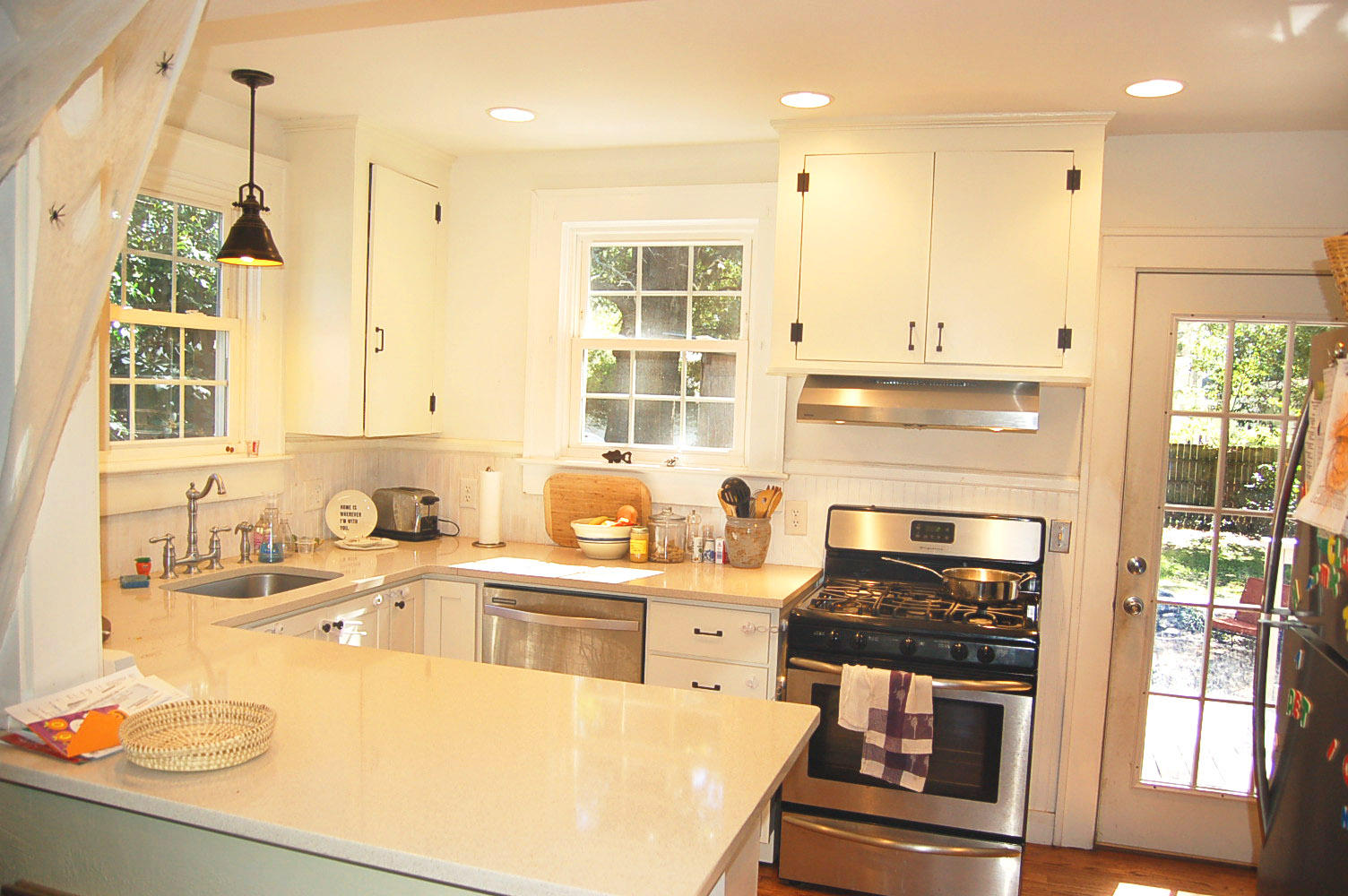 2055 Medway Road Charleston, SC 29412 - Photo 2 of 20 open kitchen