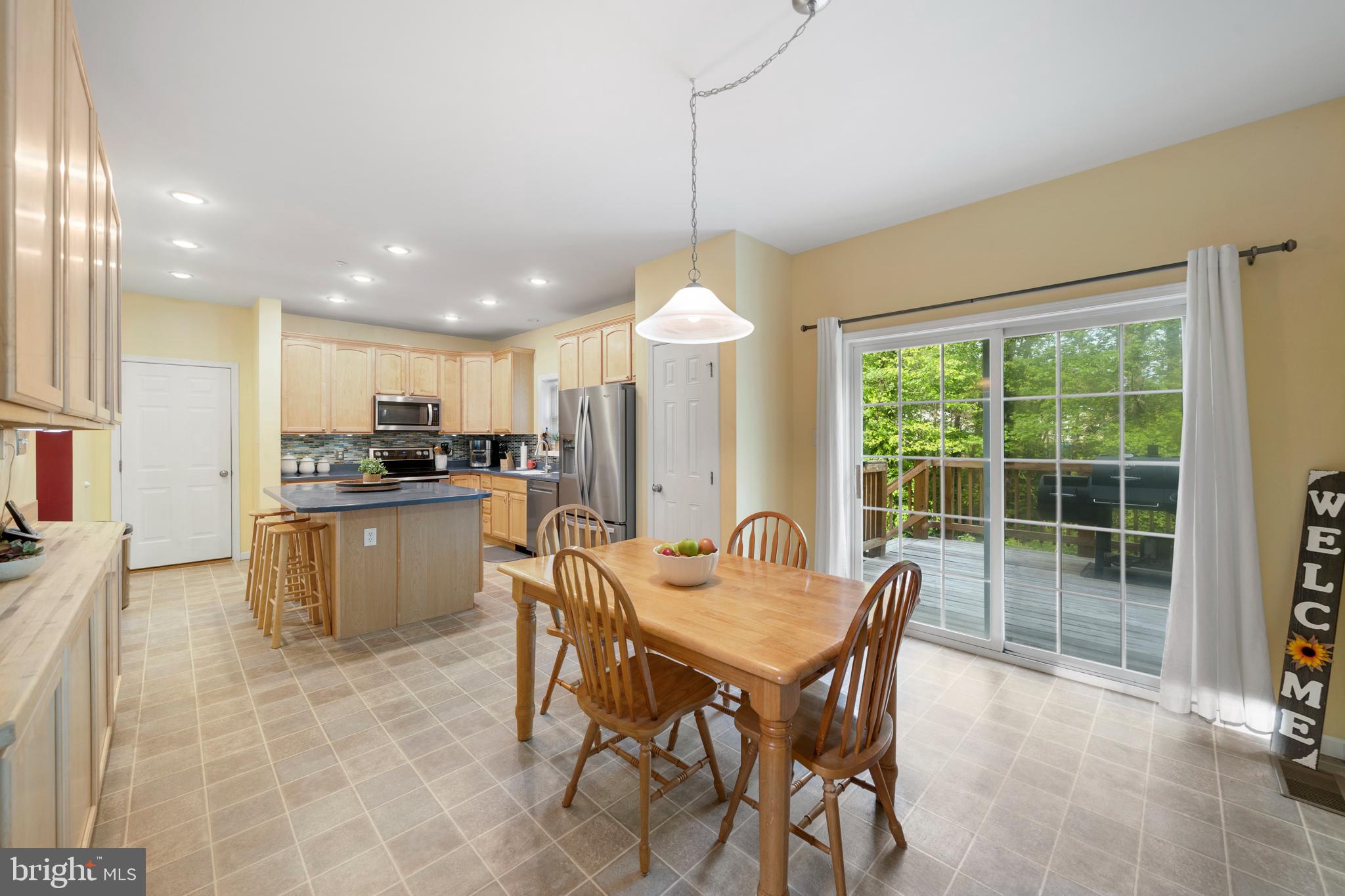 9140 Mudd Road Bel Alton, MD 20611 - Photo 18 of 60 Doors off breakfast nook to deck