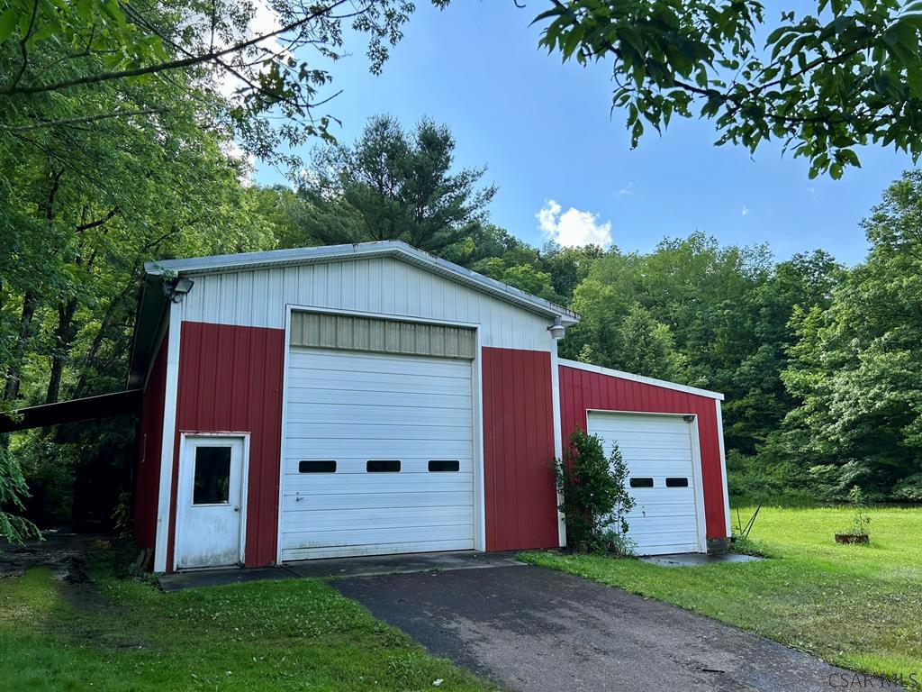 4627 Water Level Road Rockwood, PA 15557 - Photo 22 of 28