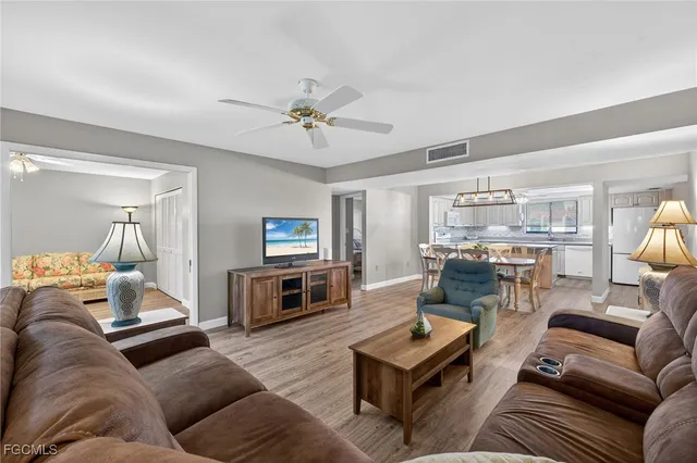 $299,500 | 4384 Bowsprit Court, Unit 2B, Fort Myers, FL 33919