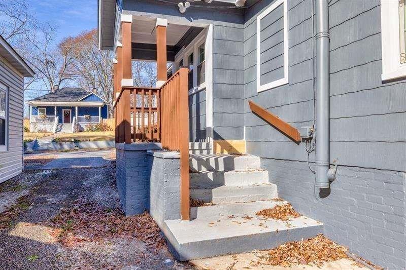 2506 Maple Street East Point, GA 30344 - Photo 5 of 27 Gallery Image 5