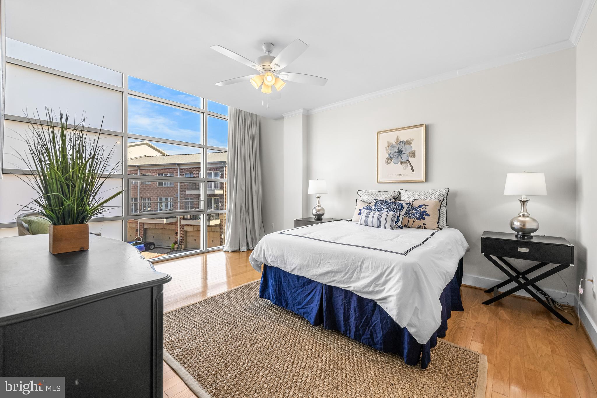 2772 Lighthouse Point East, Unit 209 Baltimore, MD 21224 - Photo 18 of 59