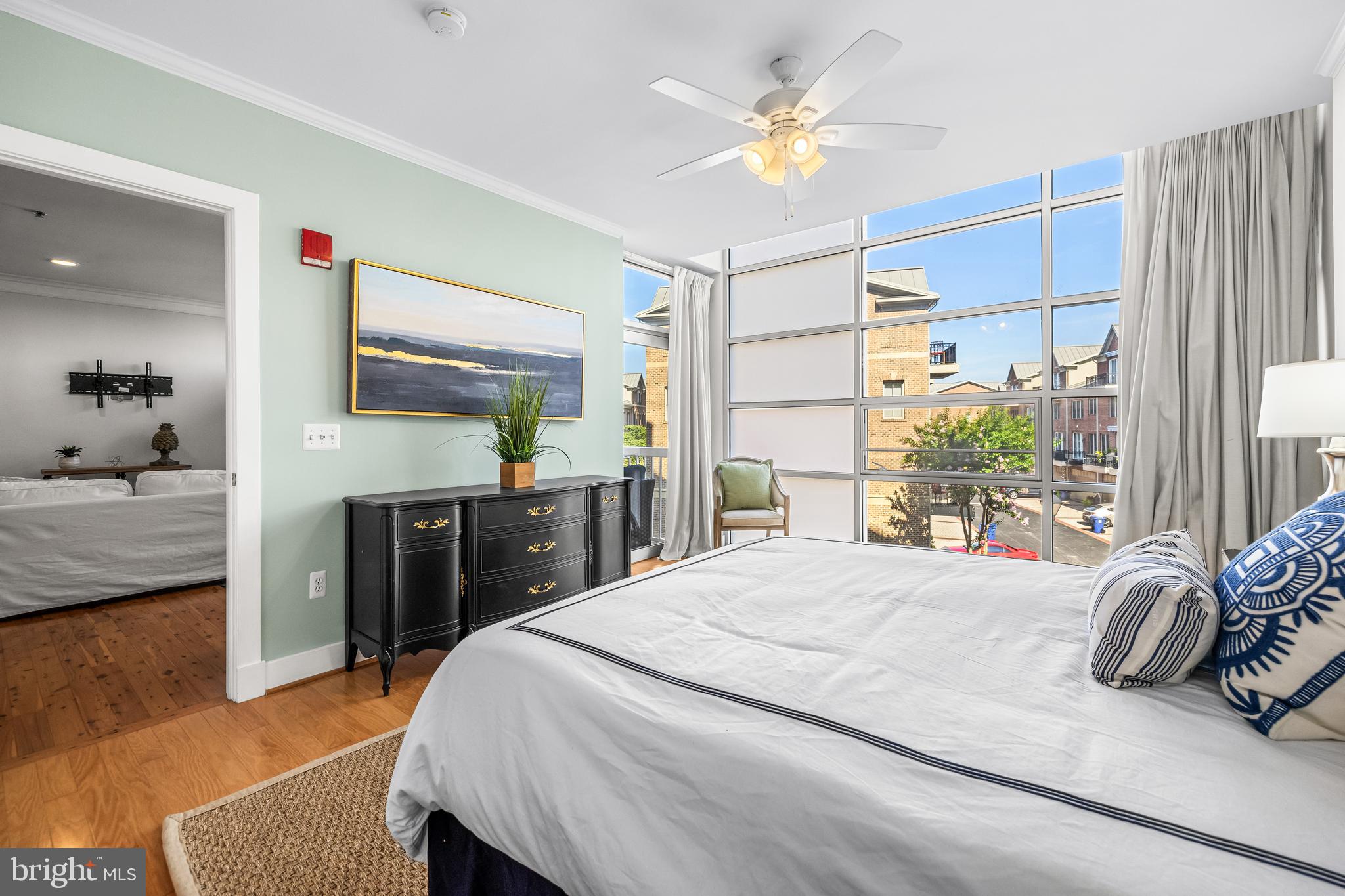 2772 Lighthouse Point East, Unit 209 Baltimore, MD 21224 - Photo 19 of 59