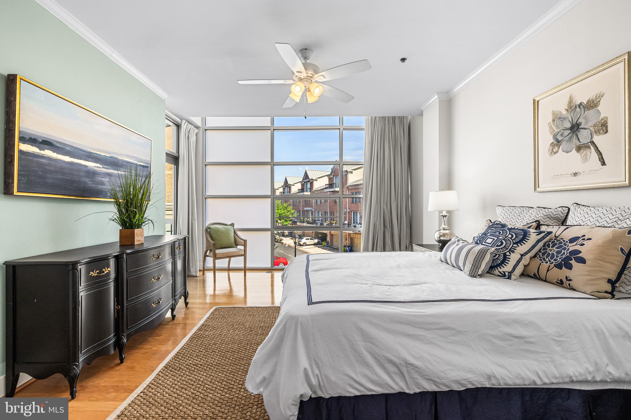 2772 Lighthouse Point East, Unit 209 Baltimore, MD 21224 - Photo 22 of 59