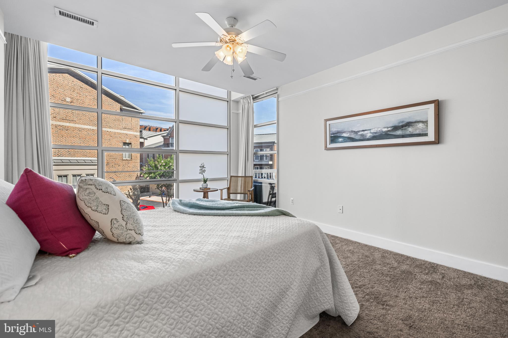 2772 Lighthouse Point East, Unit 209 Baltimore, MD 21224 - Photo 31 of 59