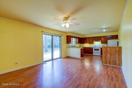 3109 Country Club Road New Bern, NC 28562 - Photo 5 of 23 Kitchen 2