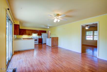 3109 Country Club Road New Bern, NC 28562 - Photo 7 of 23 Dining/Family Rm