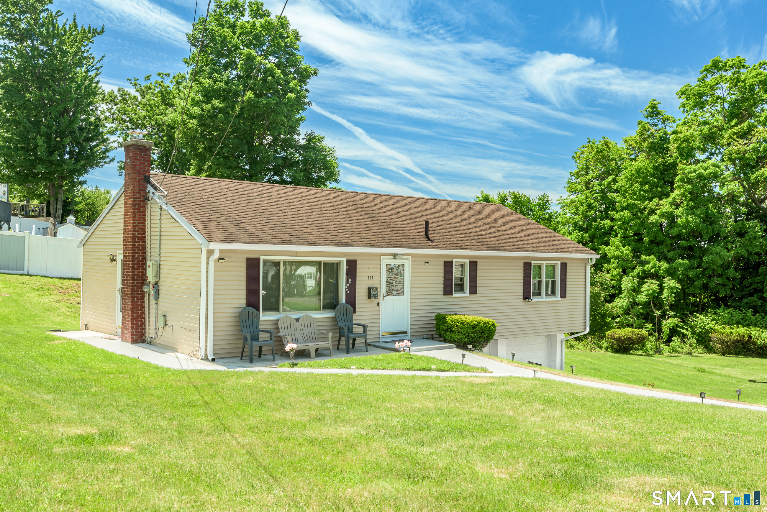 111 Purdy Road Waterbury, CT 06706 - Photo 1 of 26
