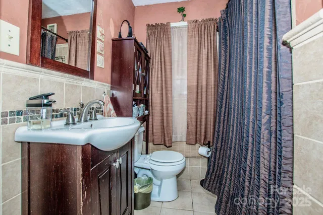 $302,000 | 516 South Mulberry Street, Statesville, NC 28677