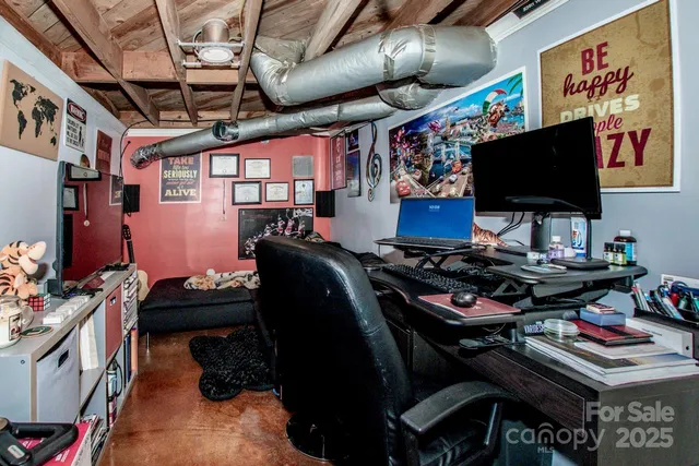 $302,000 | 516 South Mulberry Street, Statesville, NC 28677