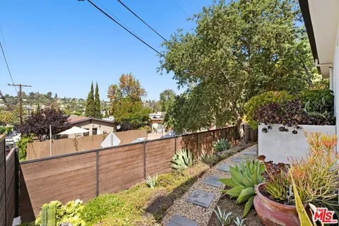 $1,295,000 | 2350 Landa Street, Los Angeles, CA 90039