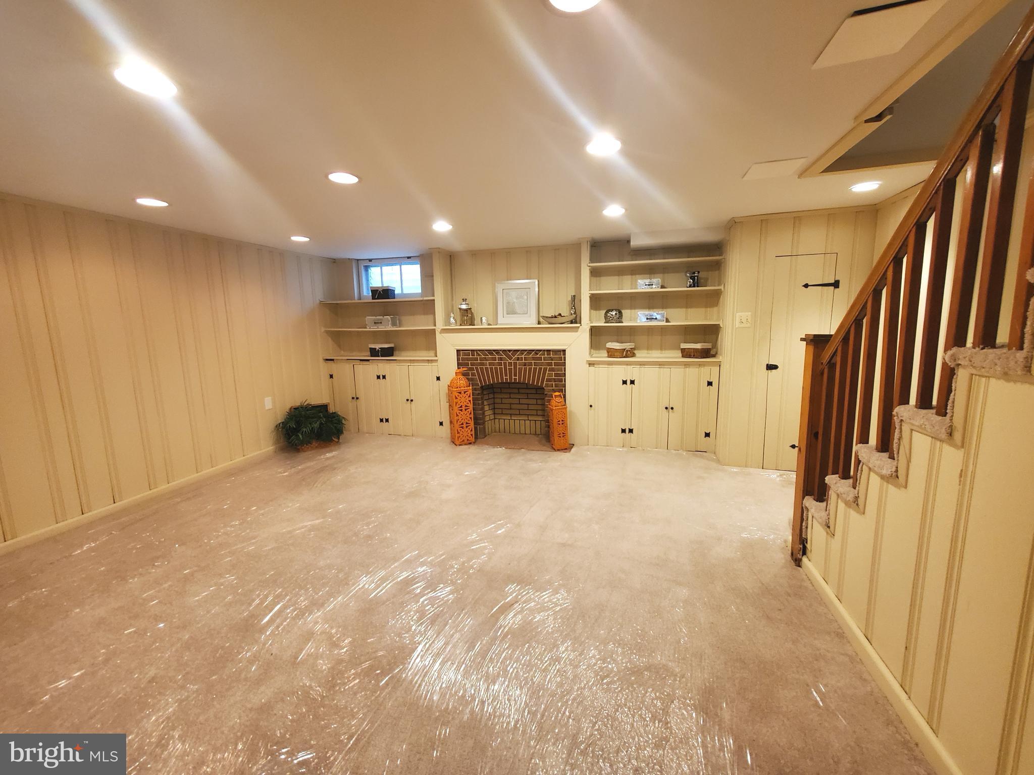 119 Overbrook Road Baltimore, MD 21212 - Photo 23 of 24 LOWER LEVEL FAMILY ROOM