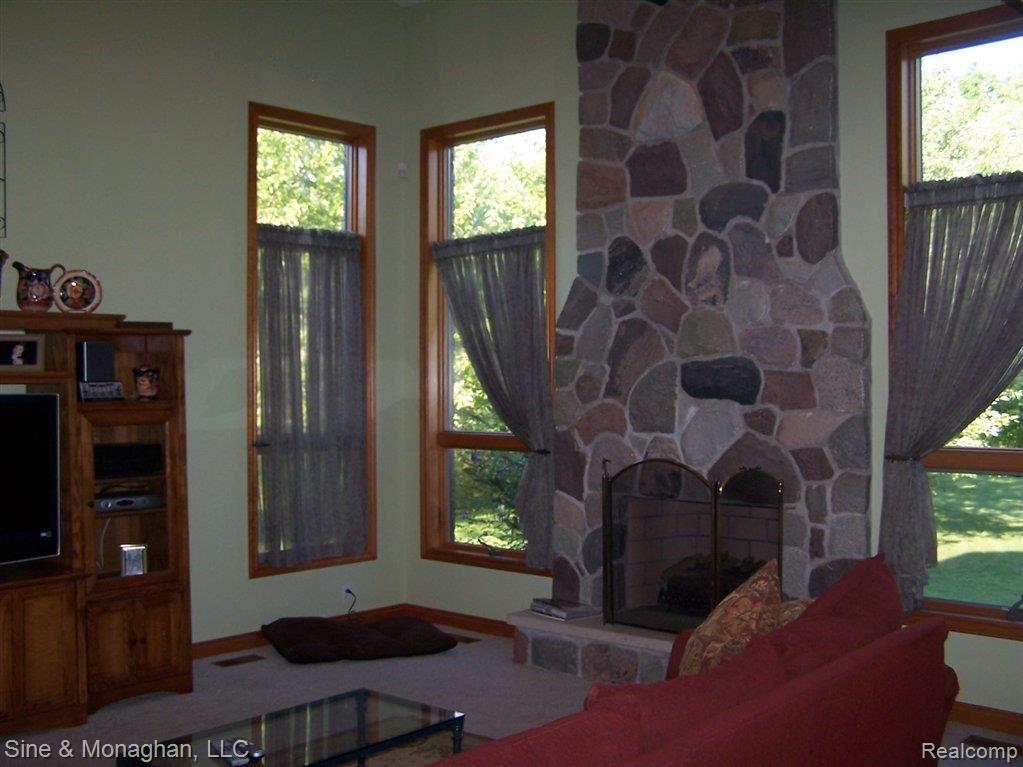 4811 Palms Road Casco, MI 48064 - Photo 17 of 23 100_8213 - Copy.JPG