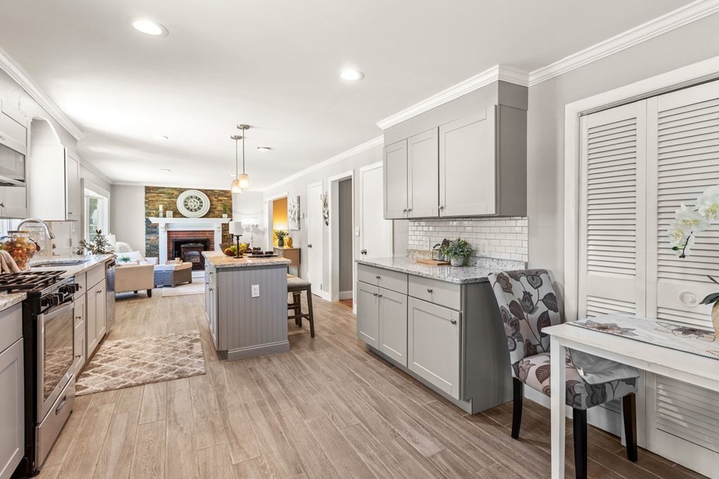 45 Willow Road Ayer, MA 01432 - Photo 13 of 36 Gallery Image 13