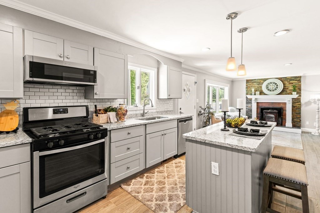 45 Willow Road Ayer, MA 01432 - Photo 15 of 36 Gallery Image 15