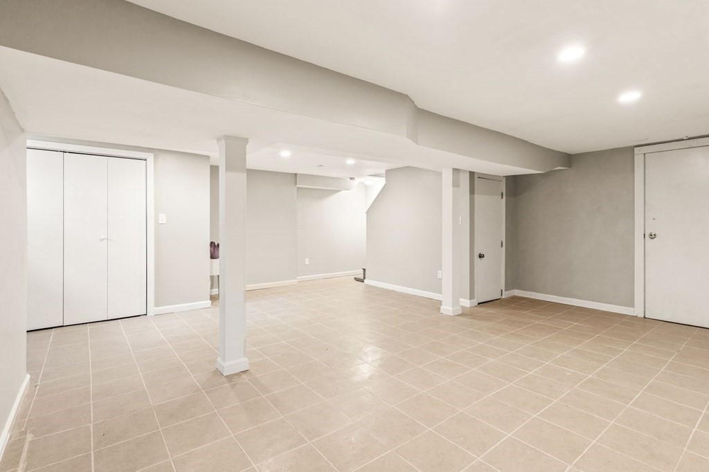 45 Willow Road Ayer, MA 01432 - Photo 29 of 36 Gallery Image 29