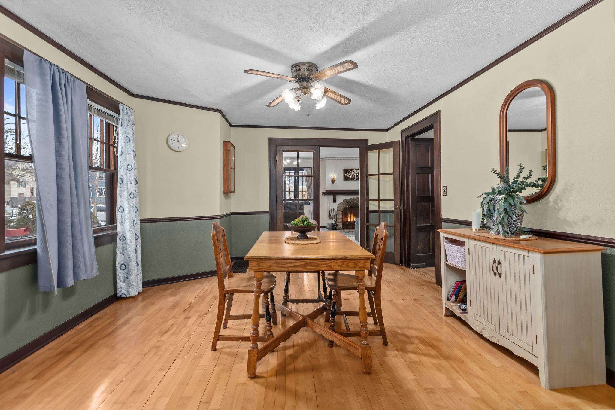 827 East Washington Street Appleton, WI 54911 - Photo 15 of 54