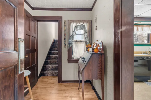 $295,000 | 827 East Washington Street, Appleton, WI 54911