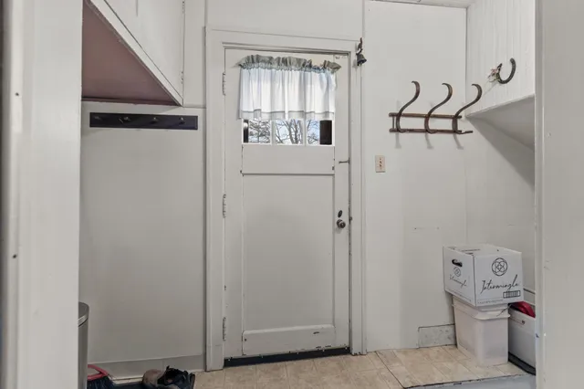 $295,000 | 827 East Washington Street, Appleton, WI 54911