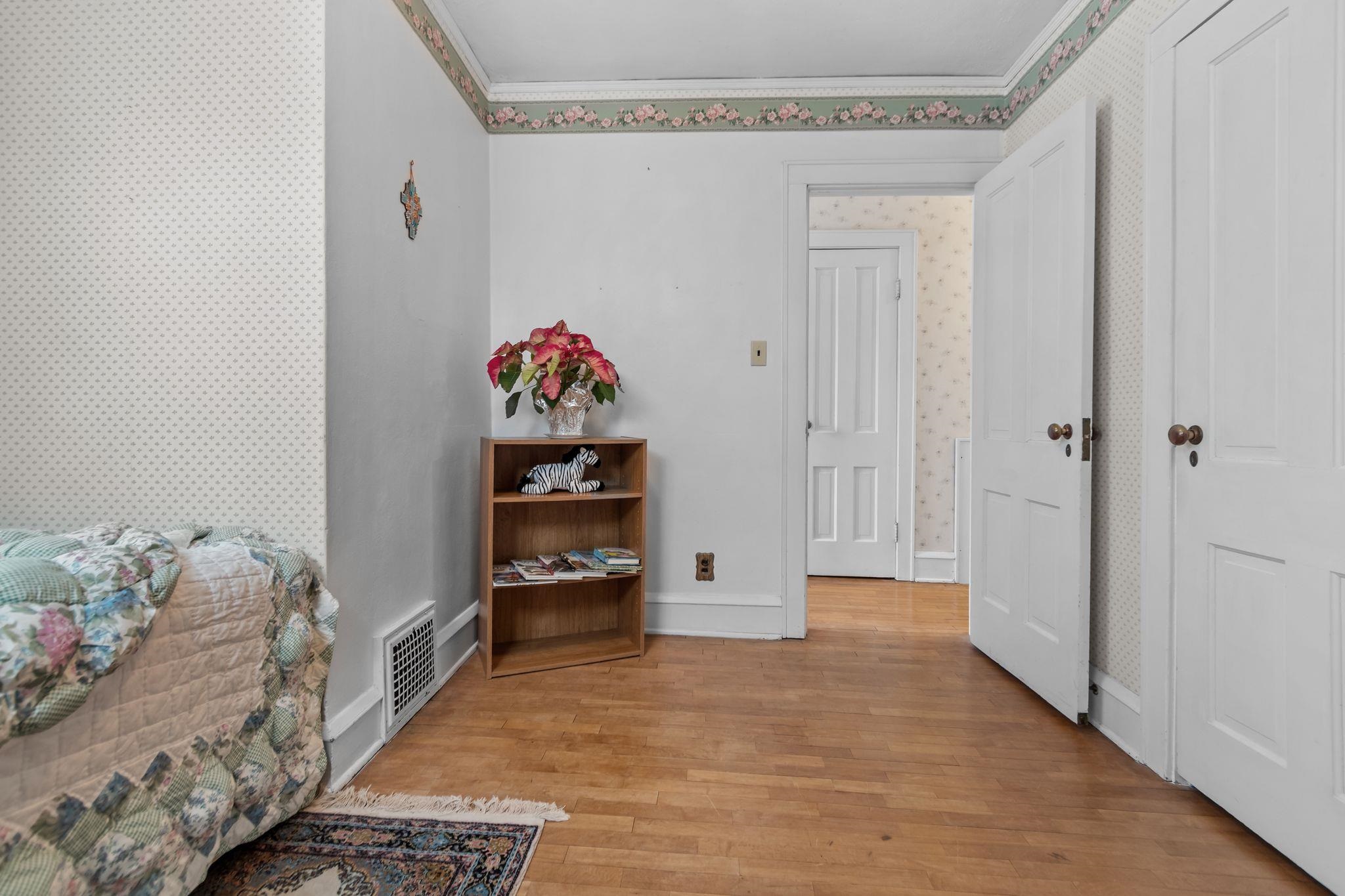 827 East Washington Street Appleton, WI 54911 - Photo 38 of 54