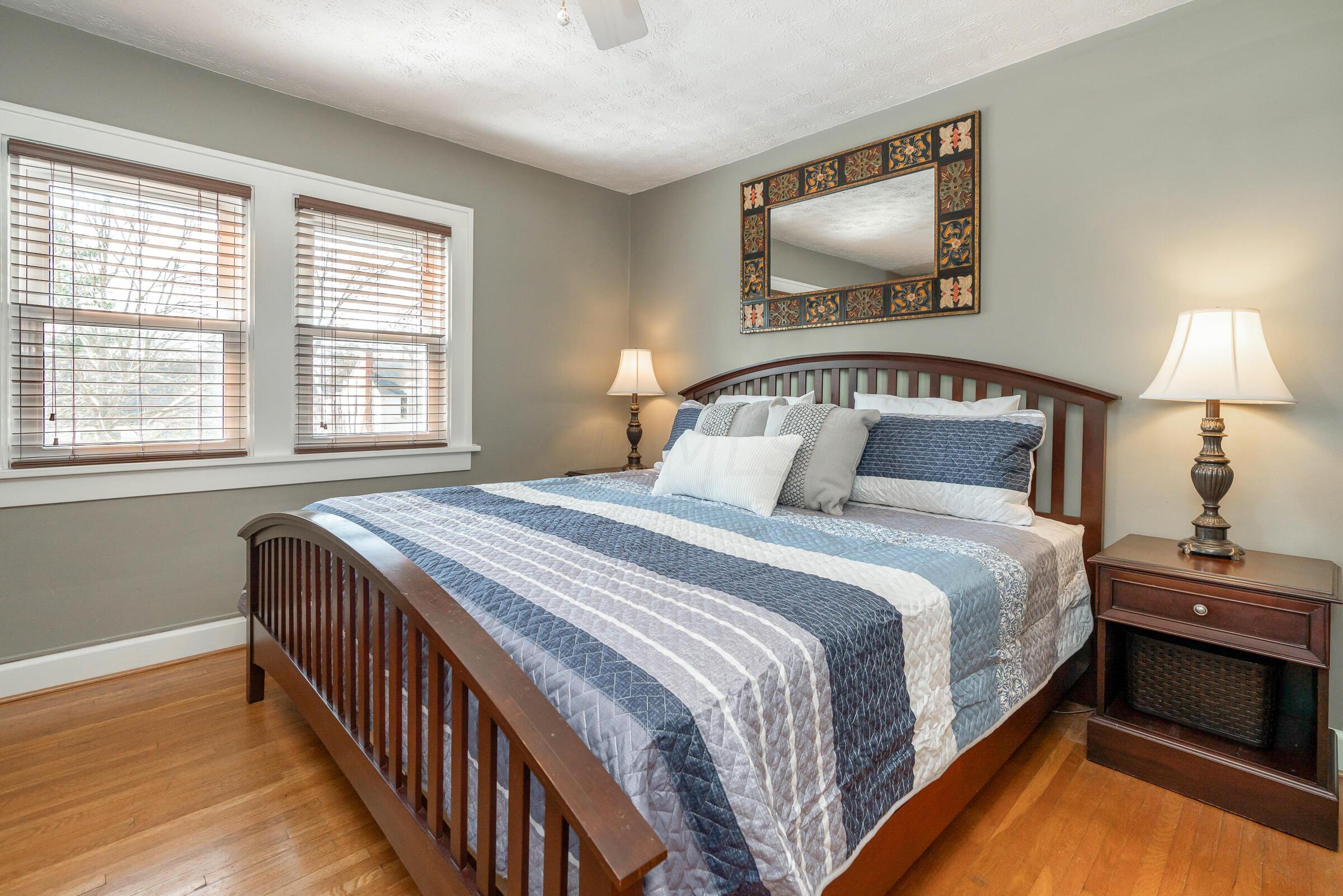 132 Chatham Road Columbus, OH 43214 - Photo 27 of 41 Bedroom #1