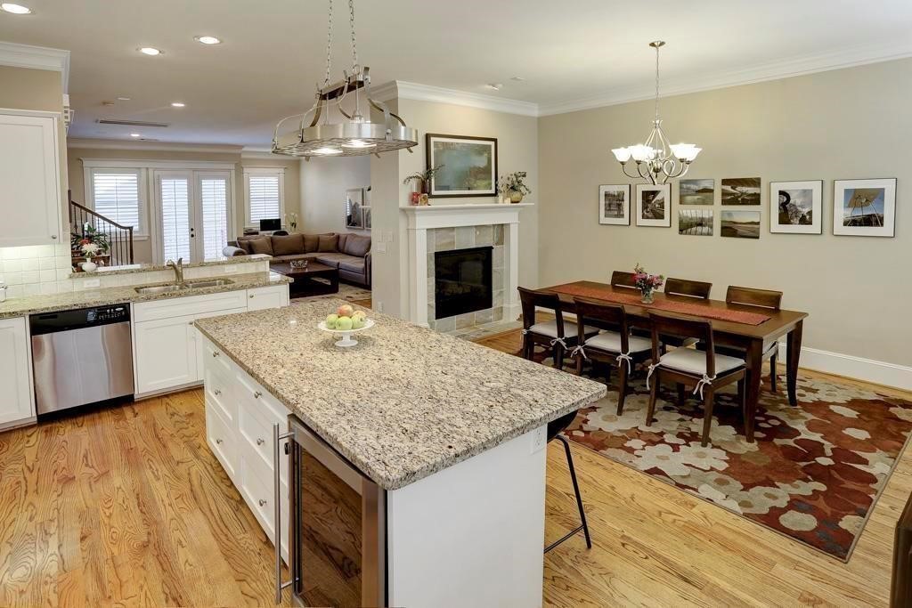 916 Lawrence Street, Unit C Houston, TX 77008 - Photo 4 of 36 Gallery Image 4