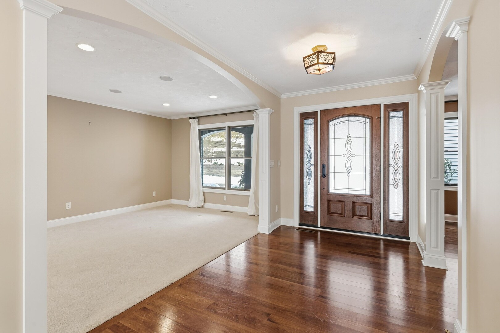 60 Custer Terrace Bettendorf, IA 52722 - Photo 2 of 71