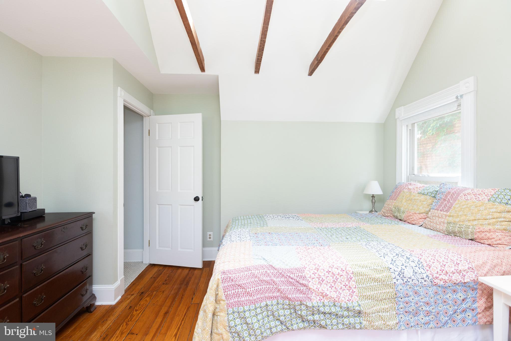 4603 Schenley Road Baltimore, MD 21210 - Photo 23 of 37 Bedroom 1