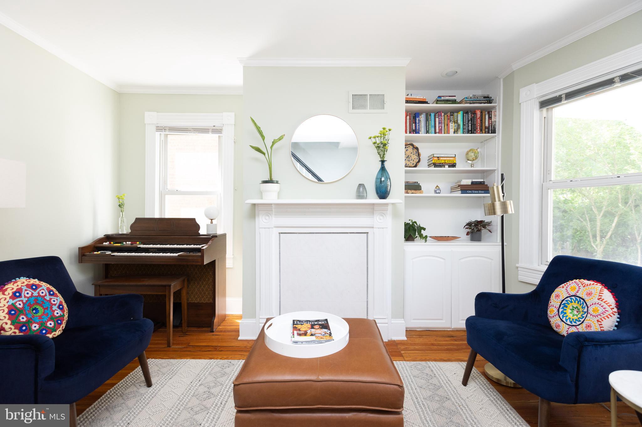 4603 Schenley Road Baltimore, MD 21210 - Photo 3 of 37 Living room
