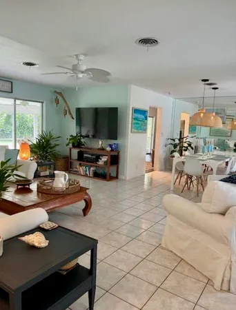 $5,500 | 301 Southwest 8th Terrace, Boca Raton, FL 33486