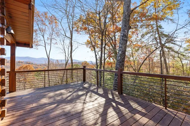 $699,999 | 848 Maggie Chapman Road, Blue Ridge, GA 30513