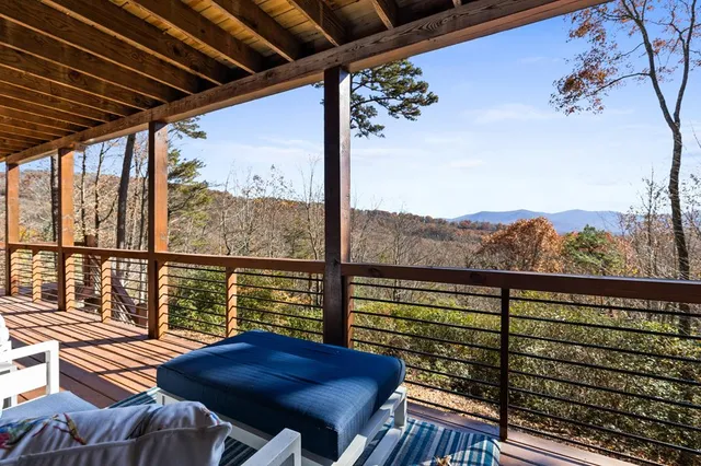 $699,999 | 848 Maggie Chapman Road, Blue Ridge, GA 30513