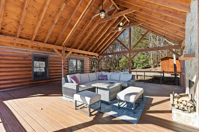 $699,999 | 848 Maggie Chapman Road, Blue Ridge, GA 30513