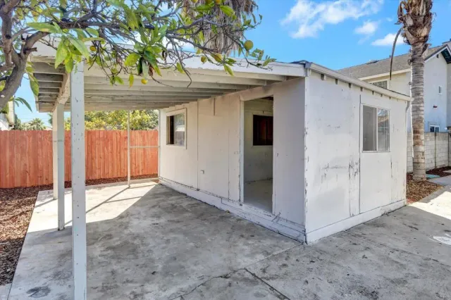 a view of an entryway