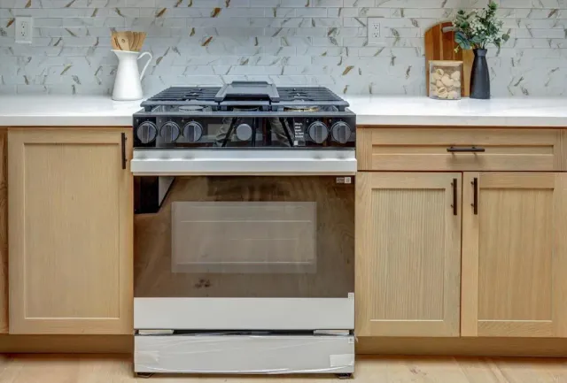 a close view of sink and tap