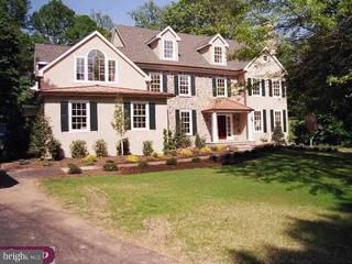 259 Hilldale Road Villanova, PA 19085 - Photo 1 of 6
