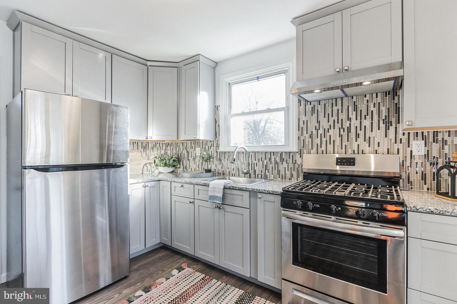 809 Bentley Road Lindenwold, NJ 08021 - Photo 11 of 23 Kitchen