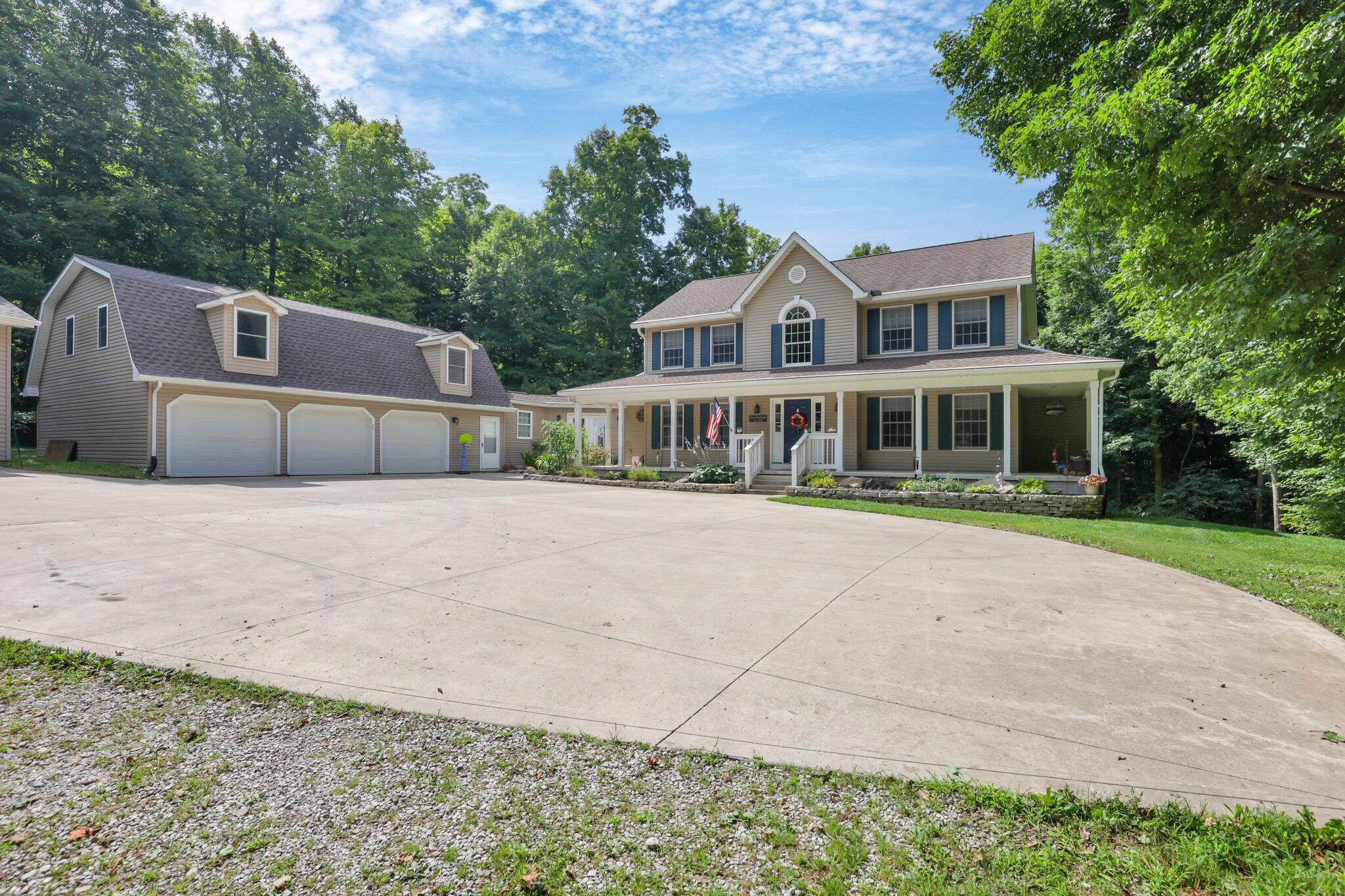 5251 Lithopolis Road Northwest Lancaster, OH 43130 - Photo 51 of 59 entry from gravel drive