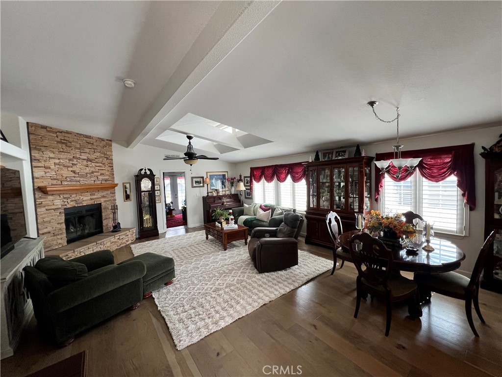1550 Rimpau, Unit 114 Corona, CA 92881 - Photo 3 of 20
