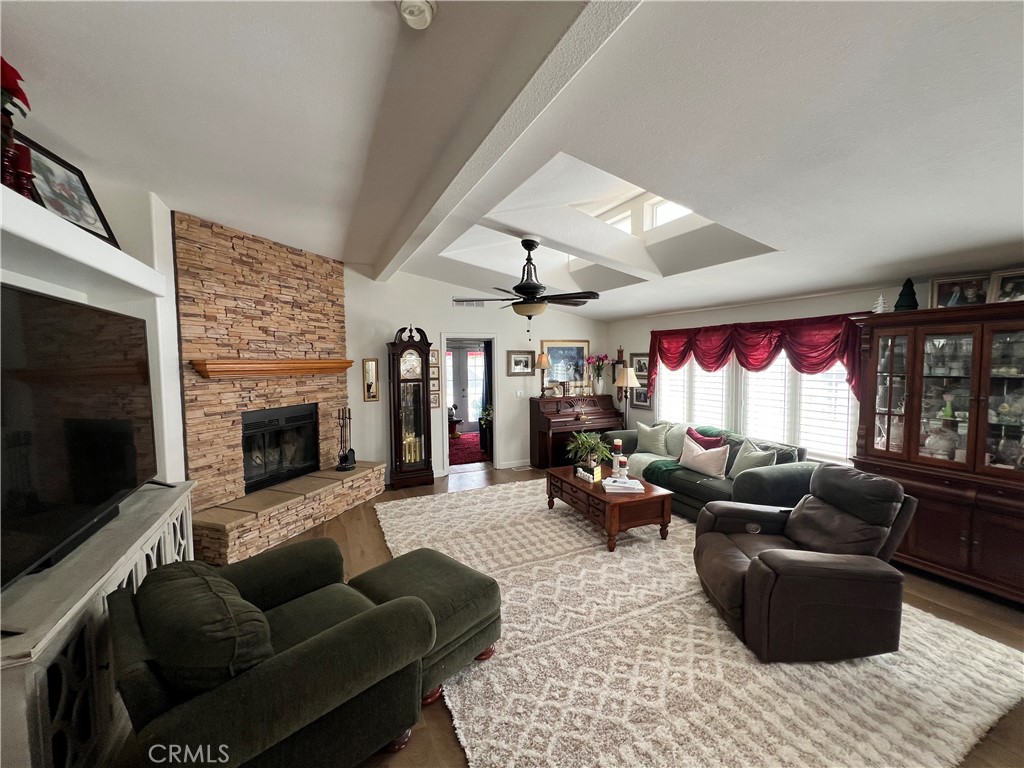 1550 Rimpau, Unit 114 Corona, CA 92881 - Photo 7 of 20