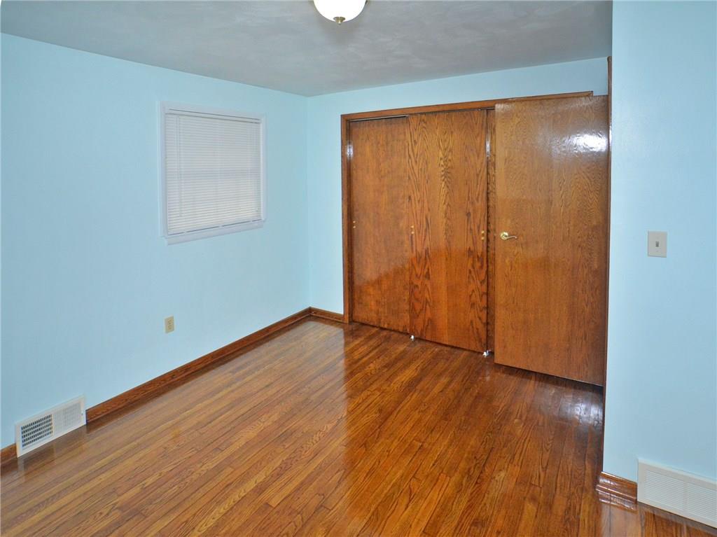 221 Glasgow Road Pittsburgh, PA 15221 - Photo 14 of 22 Gallery Image 14