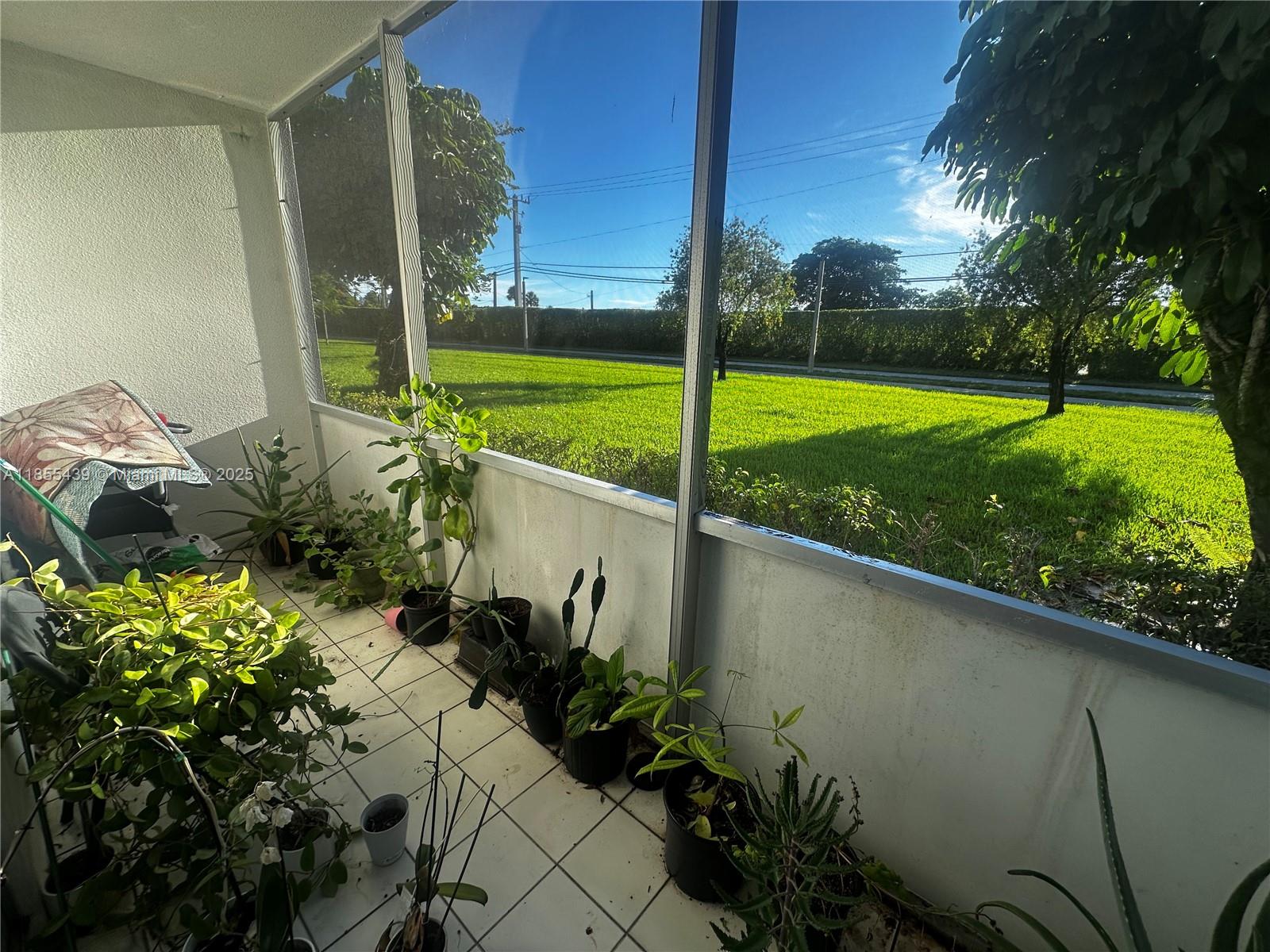 265 Suffolk F, Unit 265 Boca Raton, FL 33434 - Photo 6 of 8