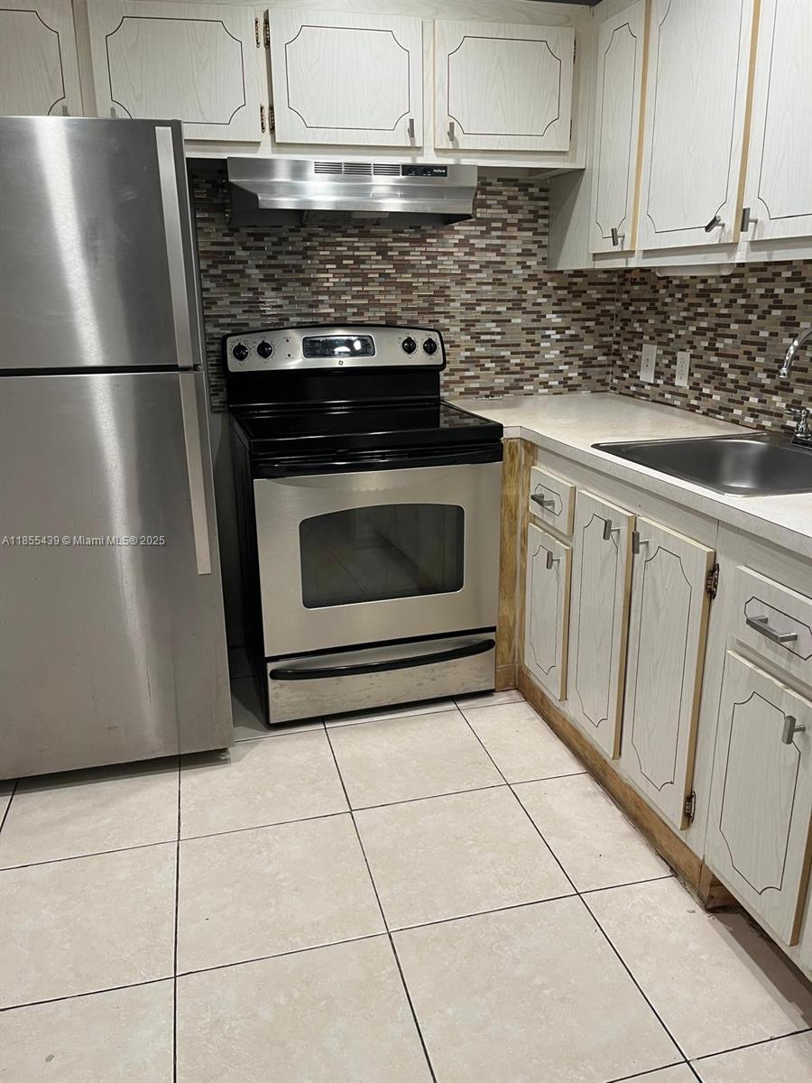 265 Suffolk F, Unit 265 Boca Raton, FL 33434 - Photo 7 of 8