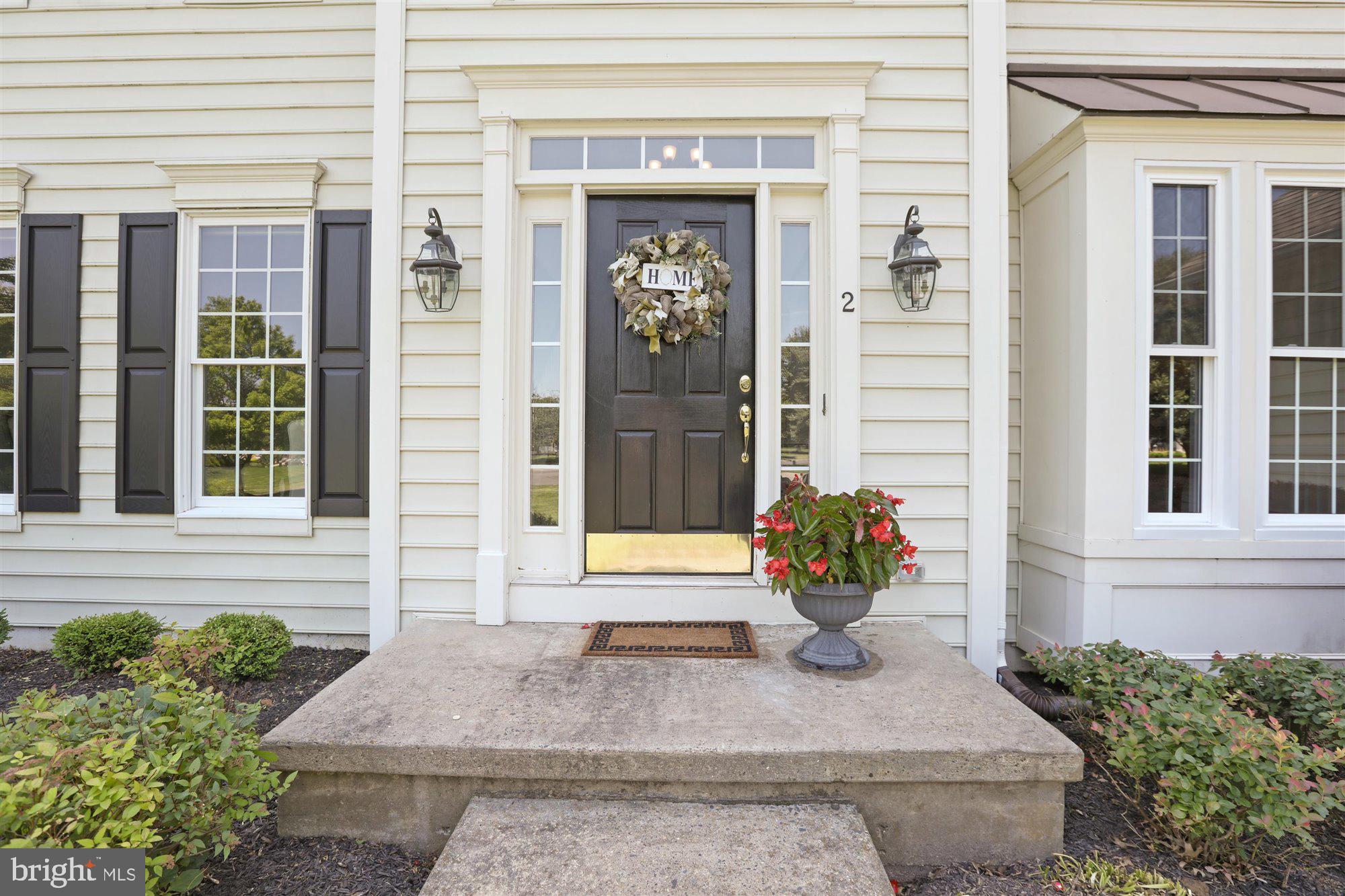 2 Hansel Road Newtown, PA 18940 - Photo 3 of 42 Inviting front door