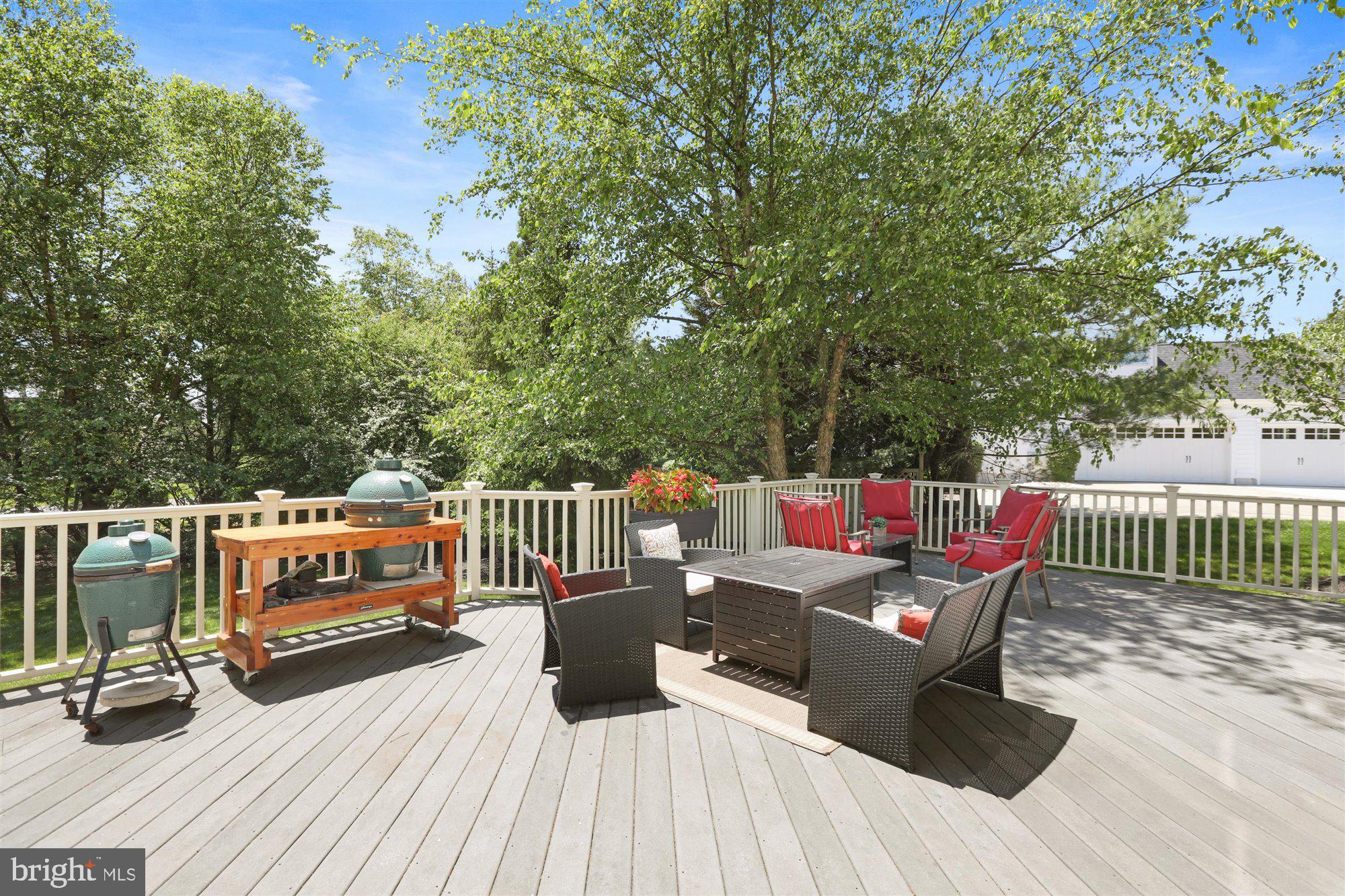 2 Hansel Road Newtown, PA 18940 - Photo 37 of 42 Outside trek deck