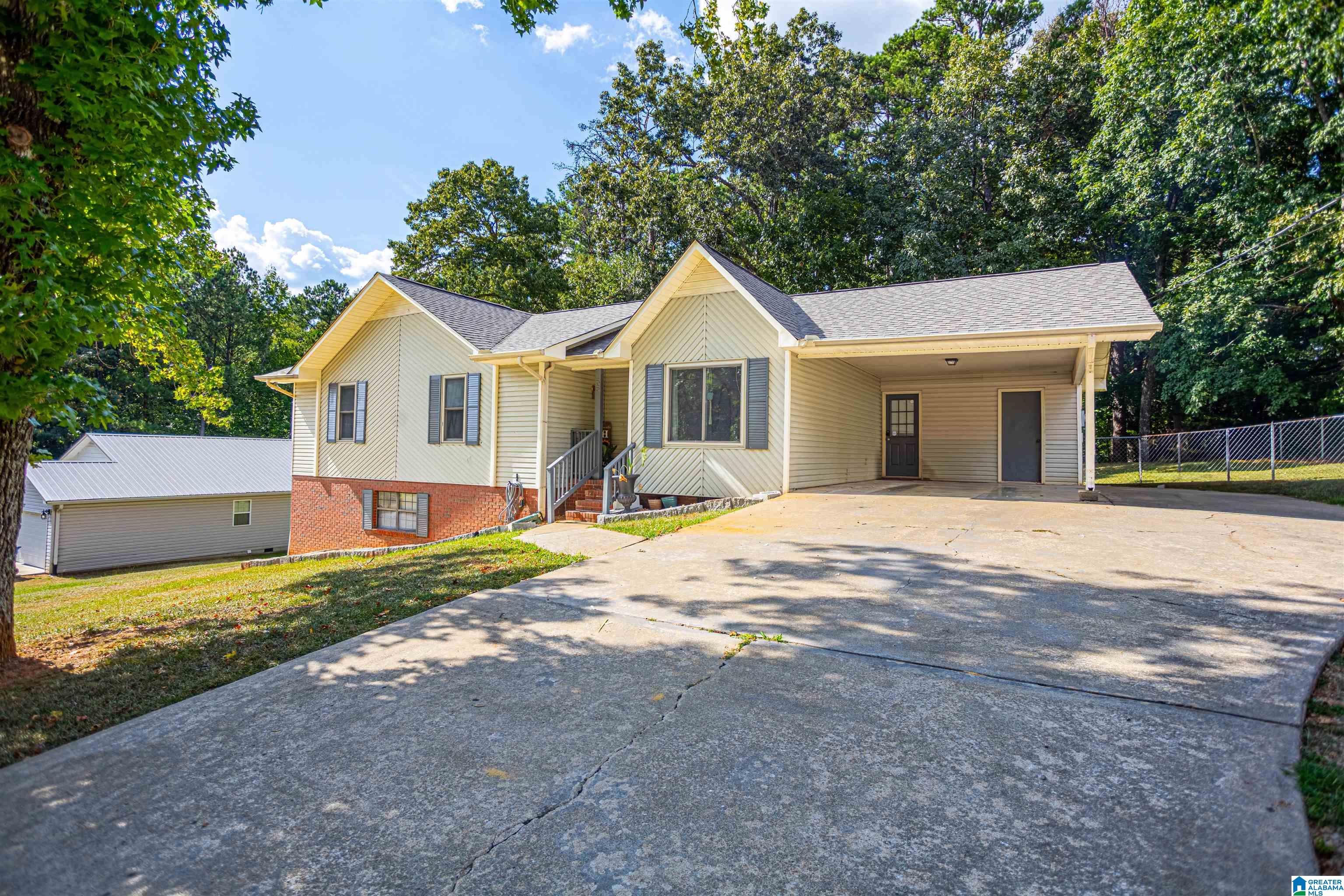 55 Starla Lane Jacksonville, AL 36265 - Photo 2 of 26