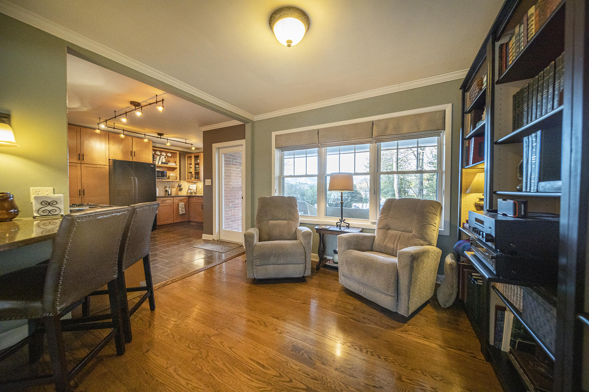 3545 Wright Road Southwest Roanoke, VA 24015 - Photo 13 of 31 10