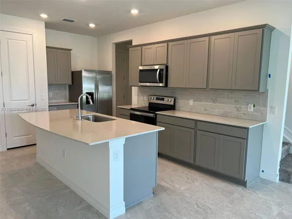 $449,900 | 6121 Rancho Lane, Greenacres, FL 33415